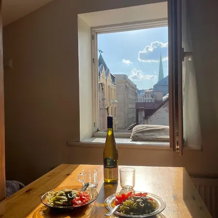 Cheap And Chic Apartman