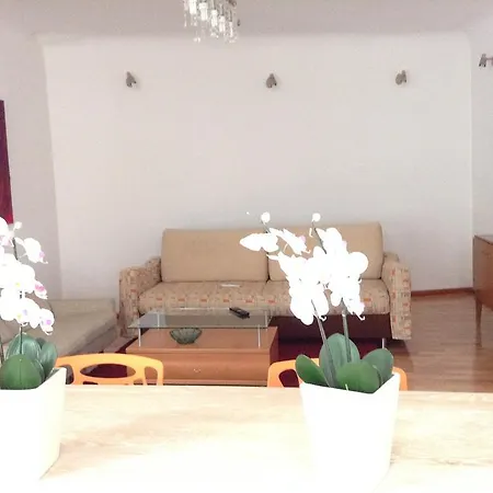 Cheap And Chic Ρίγα