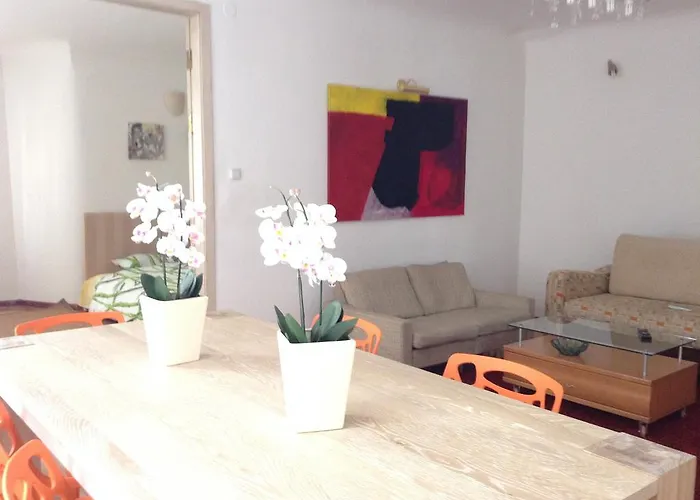 Apartment Cheap And Chic *