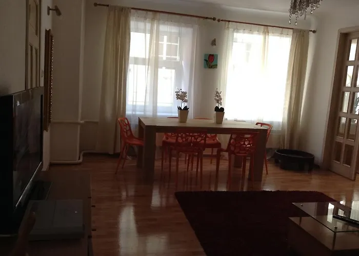 Cheap And Chic Daire Riga