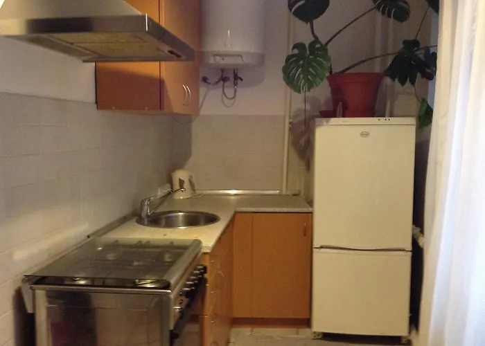 Cheap And Chic Apartment *