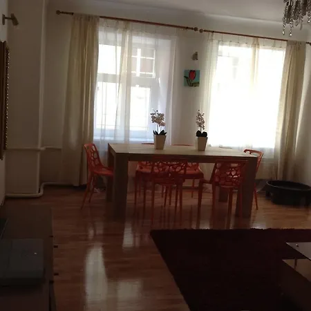Cheap And Chic Apartament Ryga