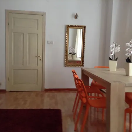 Cheap And Chic Apartment